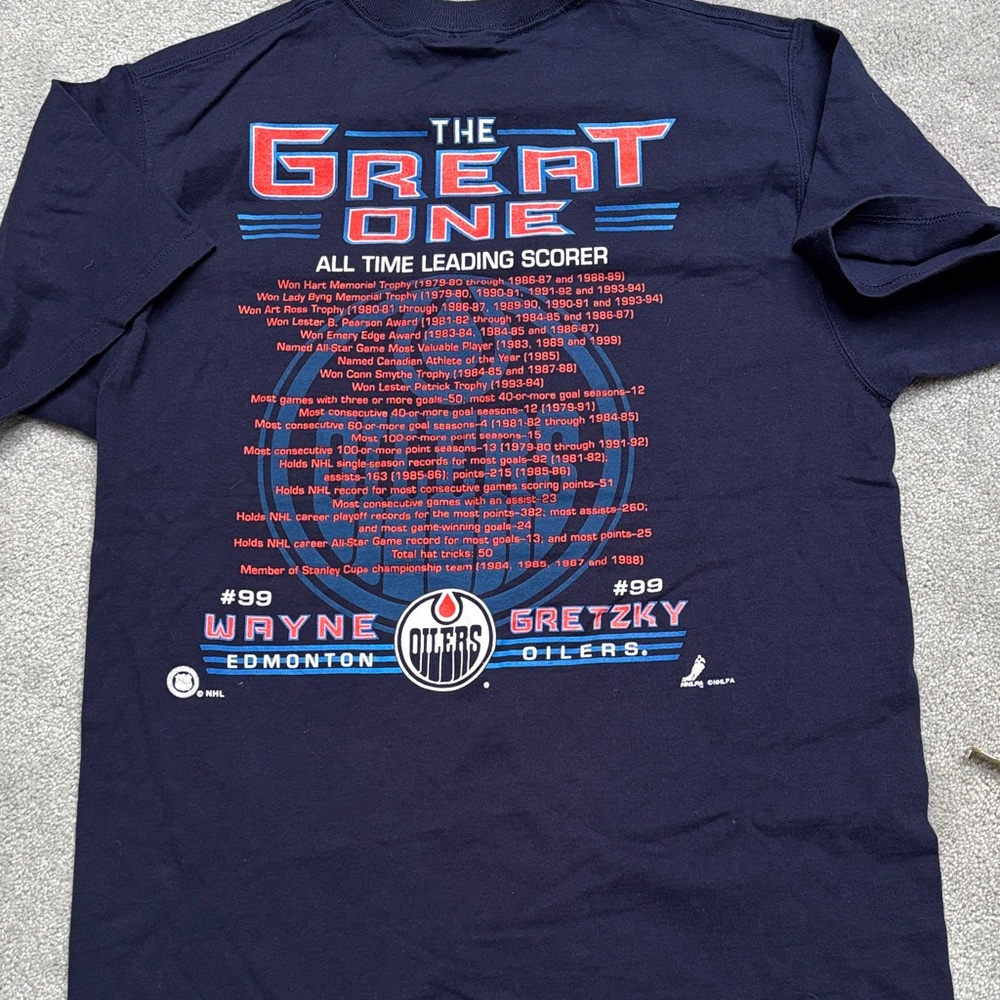 Navy Blue Wayne Gretzky  The Great One Graphic T-Shirt